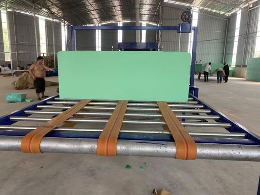 High Density Foam Continuous Foam Production Machine For Shoe Industry Use
