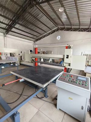 Horizontal Latex Foam Cutting Machine With 2150mm Width High Accuracy