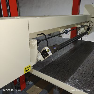 High Precision  Horizontal Foam Slicing Machine With 1650mm Width